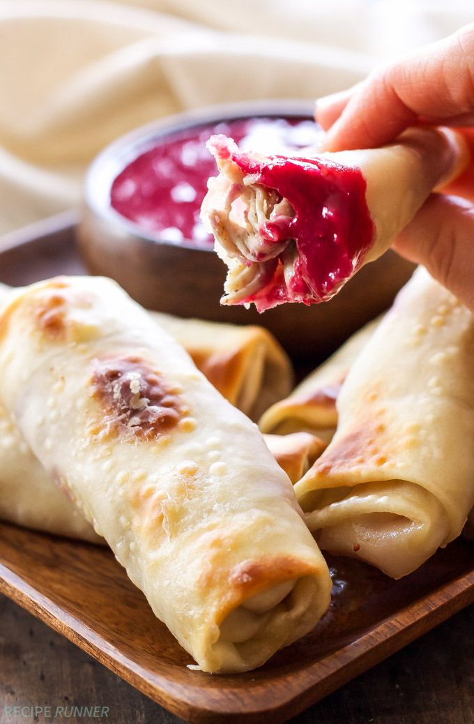 turkey-cranberry-and-brie-egg-rolls3